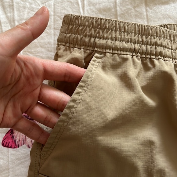 Columbia girls shorts M - Picture 2 of 7